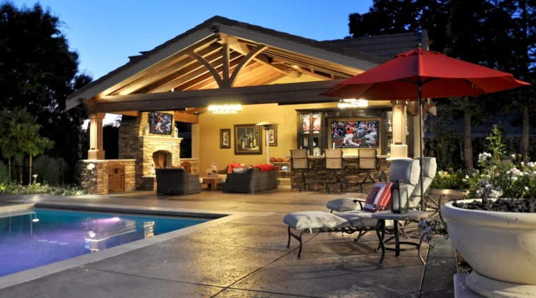 Outdoor Living & Structures