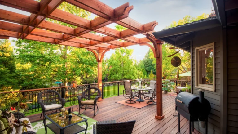 Outdoor Living & Structures